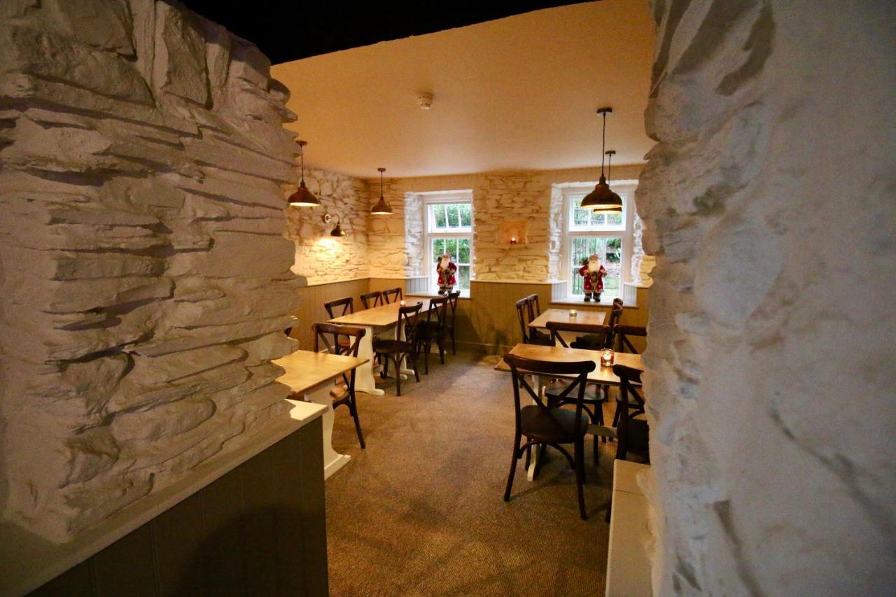 The Wolfe Inn Wolfscastle Haverfordwest Exterior foto